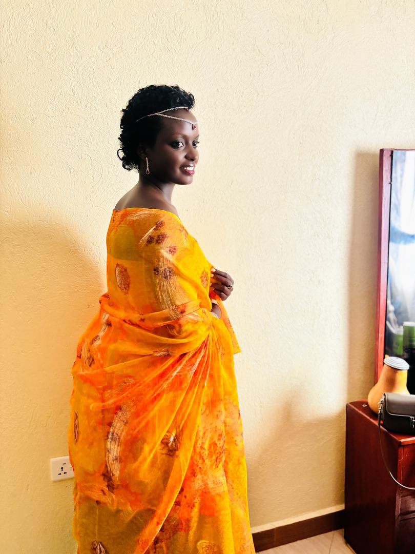 NanshemezaConn2's tweet photo. Saturdays are for enjoying congratulations my dear sister 💍♥️✨ https://t.co/XRrCK9wqdD