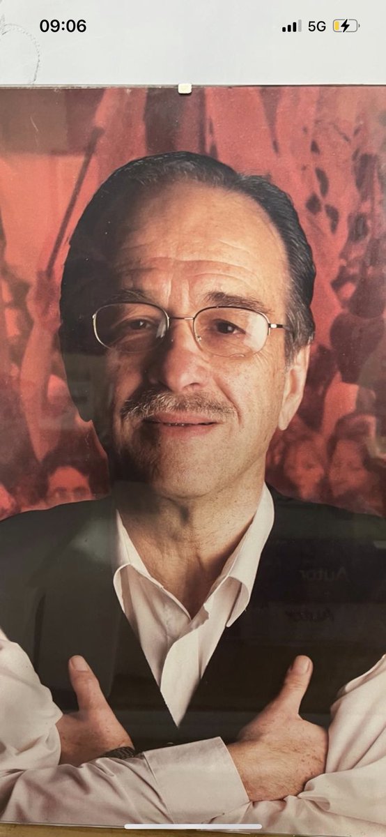 Hugo Cores , a 18 años de su partida ,Arriba los que luchan!!
Compañero del alma , compañero!!
Con el Che te decimos, Hugo  Hasta la Victoria siempre!!