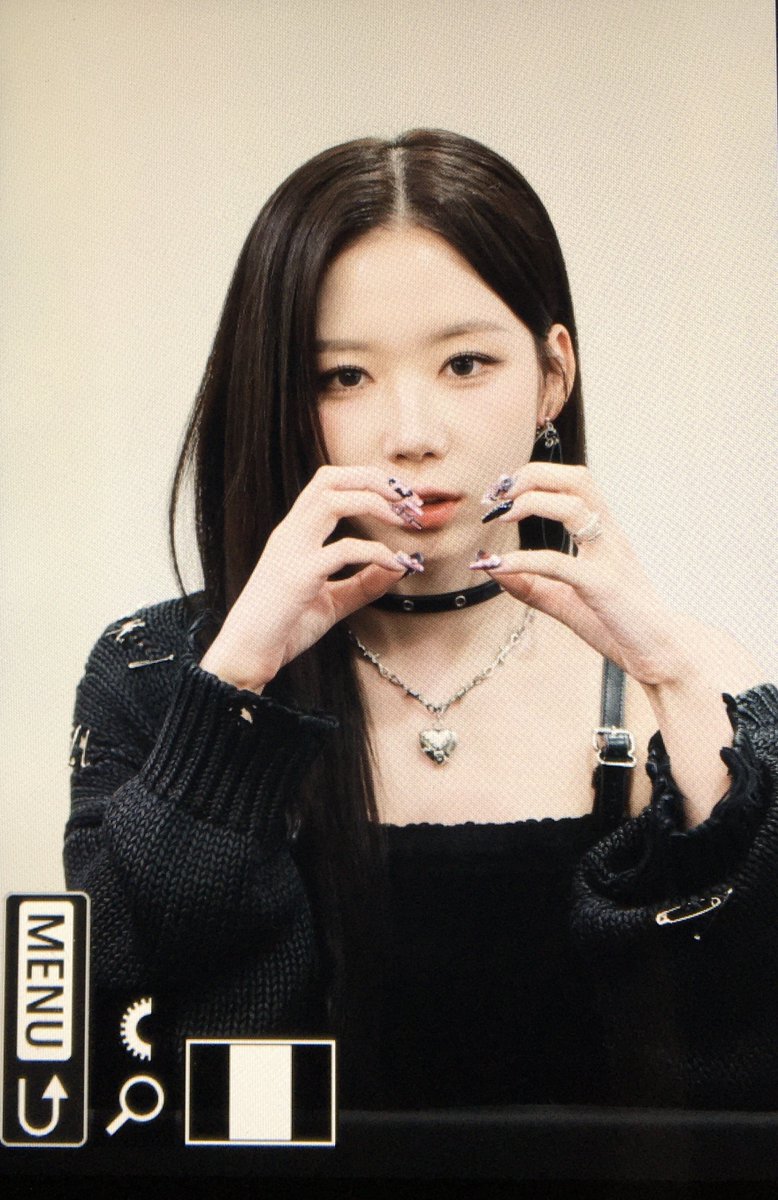 241206 🖤

#클라씨 #CLASSy #혜주 #HYEJU