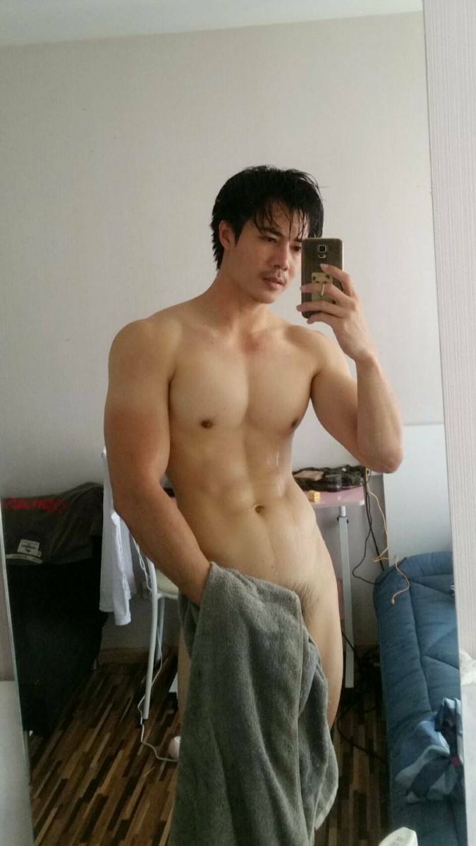 sainatee2529's tweet photo. อย่างผม พอจะอยู่ในใจพี่บ้างได้ไหมครับ

https://t.co/D4djs3sooO
จองนวดได้ครับ https://t.co/7R1d9lzD54