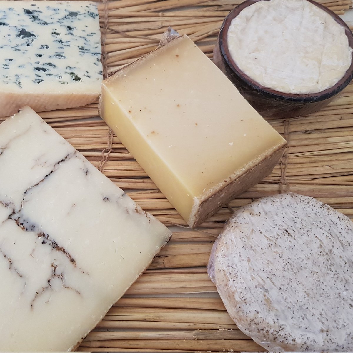 Curds & Whey (@curds_whey) on Twitter photo Need to stock up on delicious cheese for your Christmas cheese board? Look no further than our beautiful, artisan, award-winning selection.
Email us at curdsandwheyuk@gmail.com for an order form
<a href="/jennylinford/">Jenny Linford</a> <a href="/outinbrum/">outinbrum</a> <a href="/manzanotti/">Paul Manzotti</a>
#cheese #artisan #christmas2024 Need to stock up on delicious cheese for your Christmas cheese board? Look no further than our beautiful, artisan, award-winning selection.
Email us at curdsandwheyuk@gmail.com for an order form
<a href="/jennylinford/">Jenny Linford</a> <a href="/outinbrum/">outinbrum</a> <a href="/manzanotti/">Paul Manzotti</a>
#cheese #artisan #christmas2024