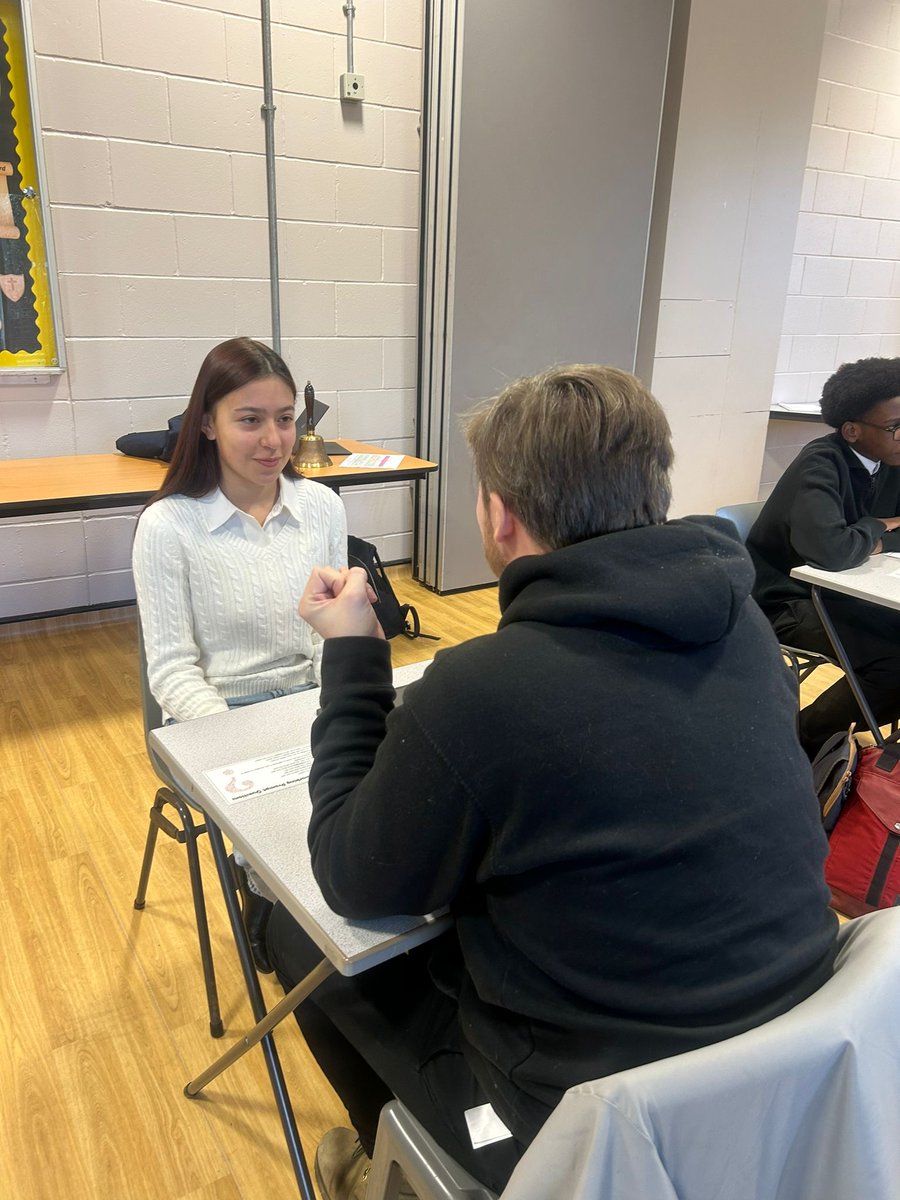 bonus_pastor's tweet photo. Speed networking and mock interviews are in full swing for our Year 11s! ๐ฌโก They're making the most of this fantastic opportunity to connect with professionals and sharpen their communication skills. ๐
#EmployabilityDay #Networking #FutureLeaders https://t.co/2QMvwa441g