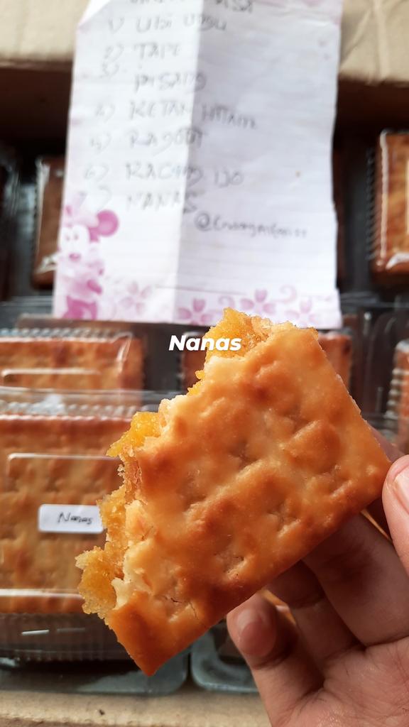 <a href="/excalilburn/">-</a> Maaf izin ka. Yang berkenan boleh bantu RT nya 🙏
Semoga ada yg mau jajan
kue gabin ubi ungu, tape, pisang, ketan dan isi ragout
3ribu satunya ( buatan sendiri )
Pengiriman dari Bogor🙏 dikirim jauh pun aman..
Daerah bogor bisa cod di surken / gosend