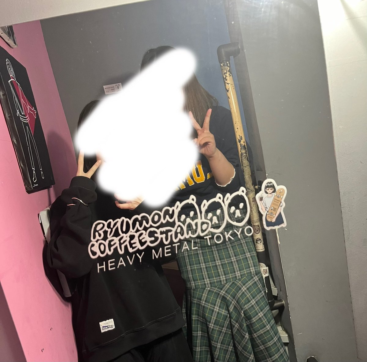 ueddddd_91's tweet photo. 先日5年ぶりにゆかりと再会🌻

朗読劇が終わってからほんとに久々で、待ち合わせ場所に行くまで緊張してたけど顔合わせた瞬間からそんなことなくなって。
気づいたら暗くなるまでずっとしゃべってた☕️☕𓈒𓏸︎︎︎︎

また元気な姿見せ合おうね!!!!!!!!!!!!!!! https://t.co/7yLs7cofD1