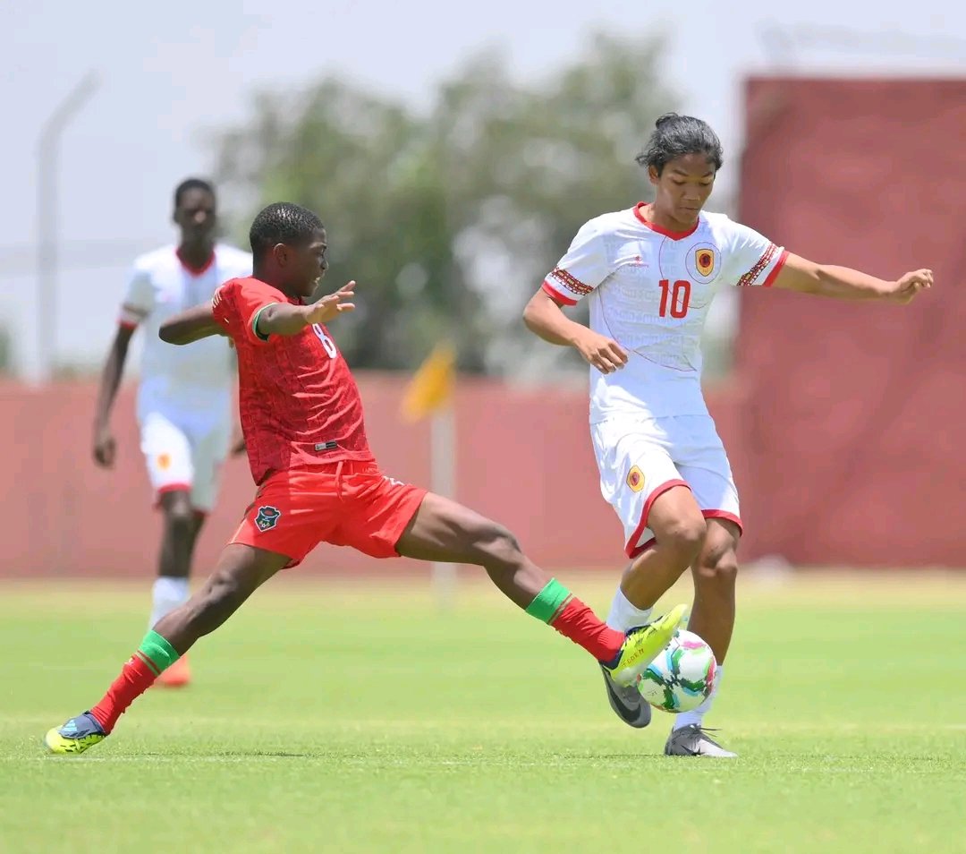 FaMalawi's tweet photo. #TotalEnergies
#CAFU17Qualifiers
#MLWANG
90+4'| Game Over!
Malawi 1(James Lumbe 49') -1 Angola (Paulo Luvumbo 69') https://t.co/bEN6UBKuhk