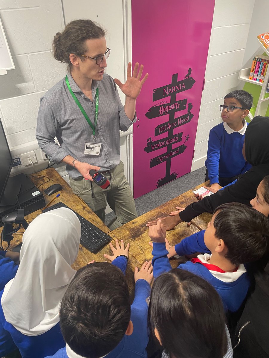 Iram Riaz tweet media