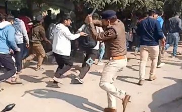 rajanrajoffical's tweet image. तो कुछ इस तरह से NITISH बीजेपी के सरकार द्वारा नौकरी दी गई.
#BPSC_No_Normalisation
#no_normalization_in_bpsc #JAWAB_DO_BPSC #One_Shift_One_Paper #BPSC #bpsc70th #BPSC_70th #Bihar #ReOpen_70thBPSC_Form