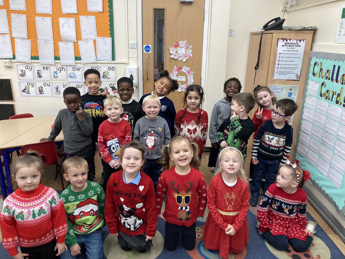 MrsMarks4's tweet photo. Happy Xmas jumper day from Class 2. @savechildrenuk @WhitegateSch https://t.co/7bxwB1SozJ
