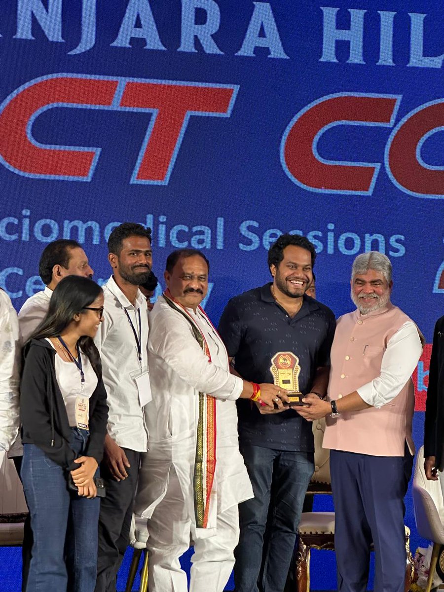 NewYou_Collagen's tweet photo. Proud to sponsor IMPACT CON 2024 hosted by IMA Banjarahills!
Honored to receive an award from esteemed dignitaries and share our premium marine collagen with renowned doctors. Grateful for the warm response and trust. Together, let’s redefine health and wellness! 💙
#IMA #health https://t.co/3E8azFZIiq