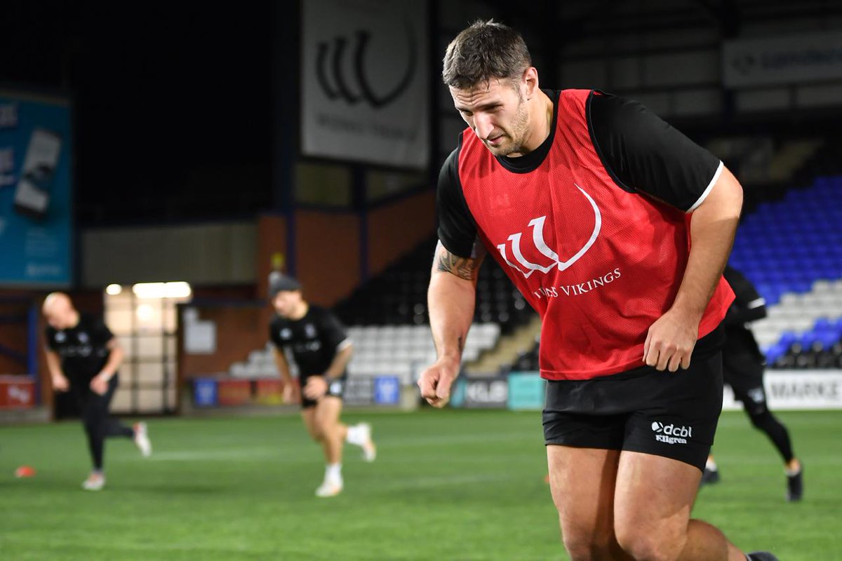 WidnesRL's tweet photo. 📸 Pre-season snaps!

#COYV 🧪 #WeAreWidnes | @rlpix https://t.co/IZvfn9ydB1