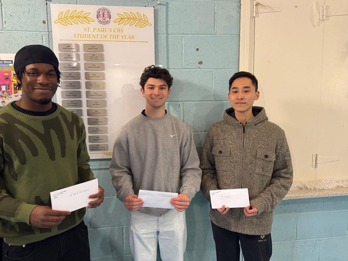 thebrunnerD7's tweet photo. Three students from the Class of 2024 received bursaries from the Joseph Arthur Donnelly Award. Congratulations to David, Lio and Yong. @ERSTIRELAND https://t.co/3yoK8TEbfo