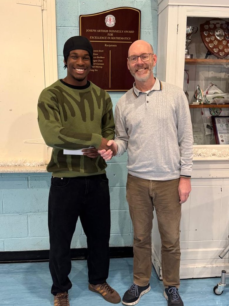 thebrunnerD7's tweet photo. Three students from the Class of 2024 received bursaries from the Joseph Arthur Donnelly Award. Congratulations to David, Lio and Yong. @ERSTIRELAND https://t.co/3yoK8TEbfo
