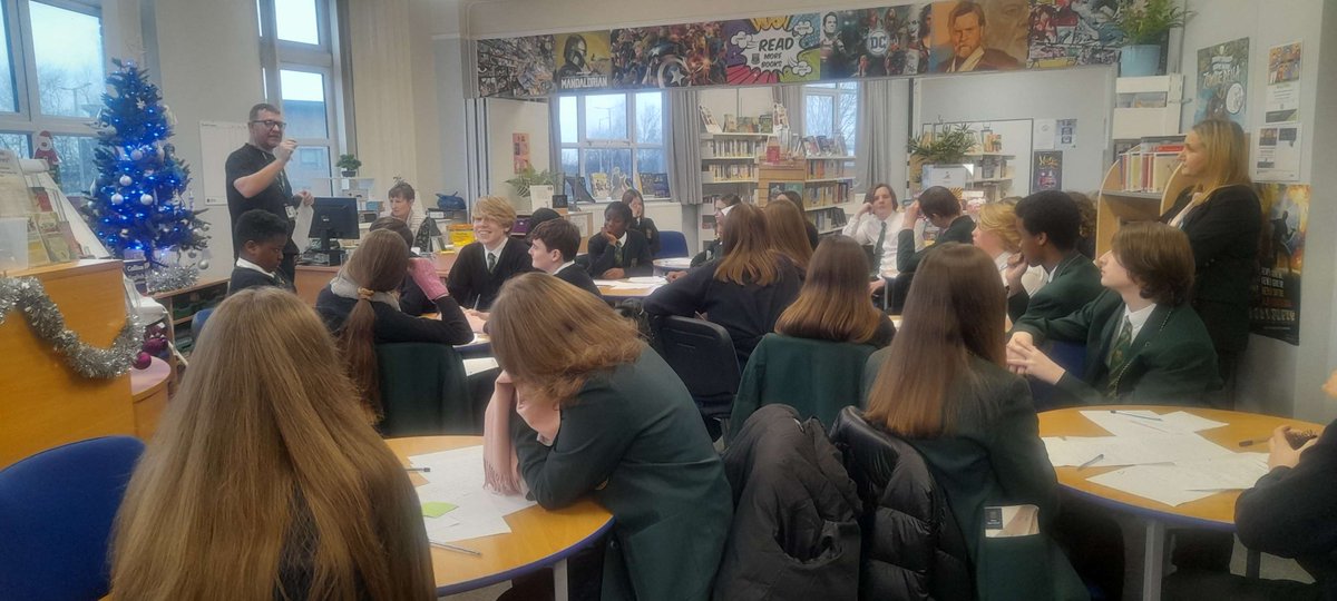 wowfest's tweet image. We've had another fantastic week of workshops at @AlsopHighSch and @ArnotStMary to prepare for the grand #reopening of Spellow Library next week! 🎉📚

We're grateful to have been joined by three incredible artists: @AminaAtiqArtist, @LeviTafariPoet and @badwool9🤗