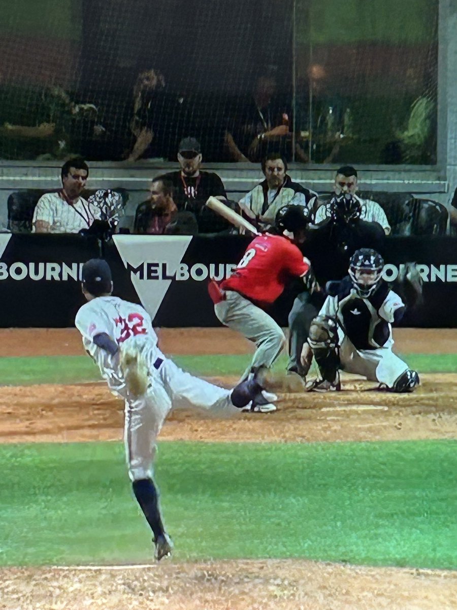 ht92nph14's tweet photo. Taiki Ono from Orix Buffalos 
2 scoreless innings, with a top speed of 99 mph, earning the win.
Given 2walks to Fumiya Kurokawa.

#AustralianBaseballLeague 
#TaikiOno #MelbourneAces
#小野泰己 #オリックスバファローズ
#FumiyaKurokawa #PerthHeat
#黒川史陽 #楽天イーグルス https://t.co/ZhObcNaFrw