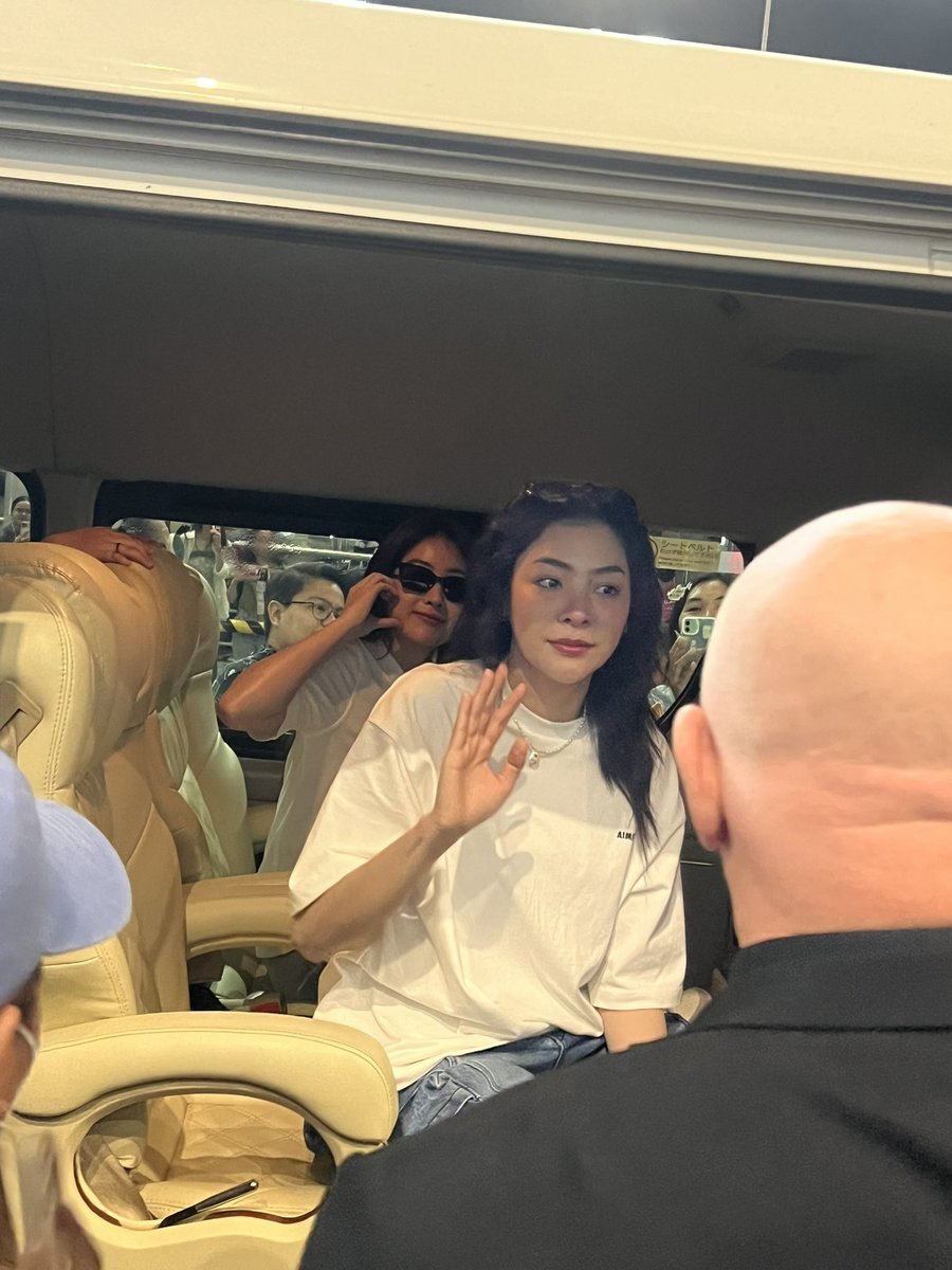 Thatha9999999's tweet image. So beautiful 😻 

See you tomorrow ☺️
@malisorn00 @Yoko_apasra 

#2Us
#FayeYoko1stFMinPP
#FayeYoko2UsFMinCambodia
#FayeYoko