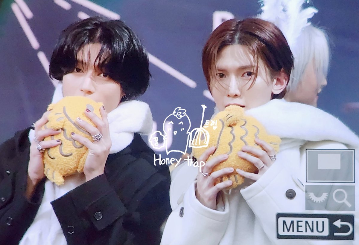 HT_0615's tweet photo. 241206 애플뮤직 대면팬싸

오늘의 여우즈🐠🐡🐟

#여상 #YEOSANG
#에이티즈 #ATEEZ 
#도베르만증거사진들ㅎㅎ https://t.co/uwyH8kIesz