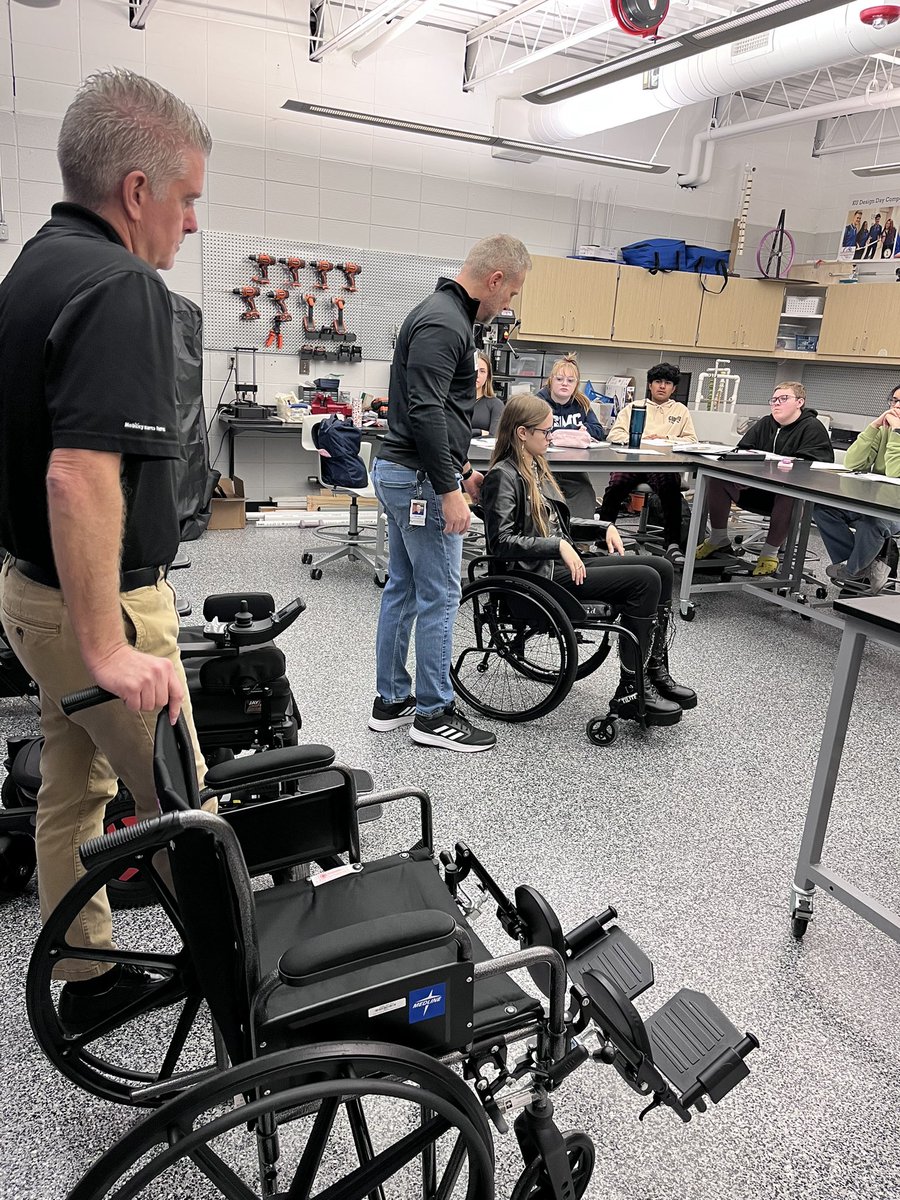 21stBioMedEngAcademy tweet media