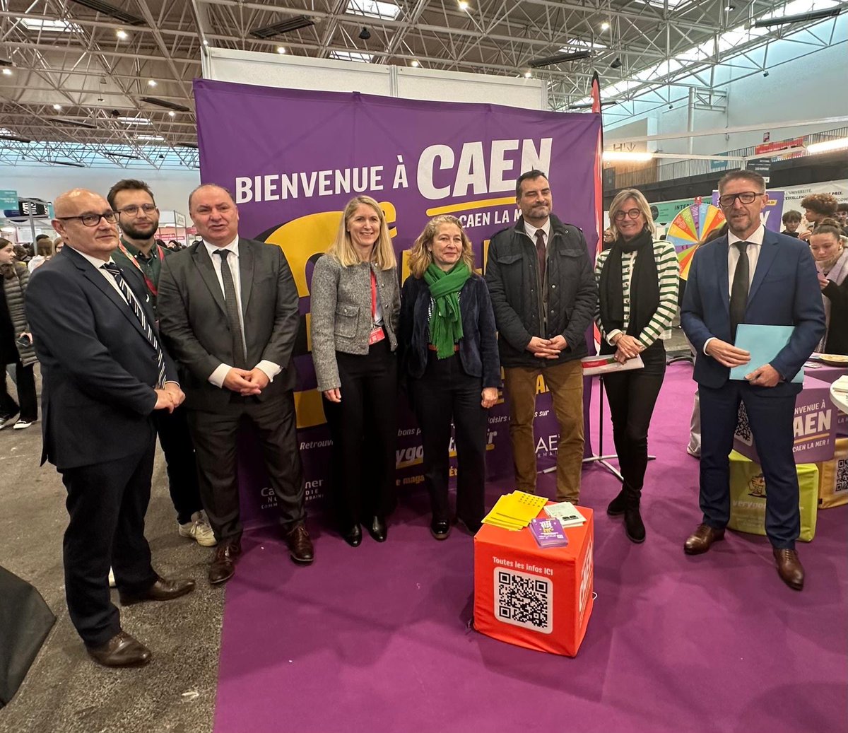 Lamri_ADOUI's tweet image. Un grand merci aux équipes des composantes &amp;amp; des services de @Universite_Caen mobilisées pour cette nouvelle édition du salon @letudiant ! Et merci à tous les partenaires qui contribuent à placer pour la première fois @CaenOfficiel sur le podium des villes étudiantes françaises !