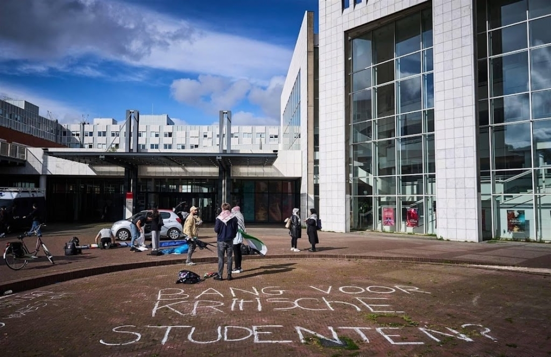 marokko's tweet image. FNV-Staking: UvA-medewerkers eisen opschorting banden met Israëlische instellingen dlvr.it/TGdNGy #amsterdam #universiteit #uva #fnv #staking