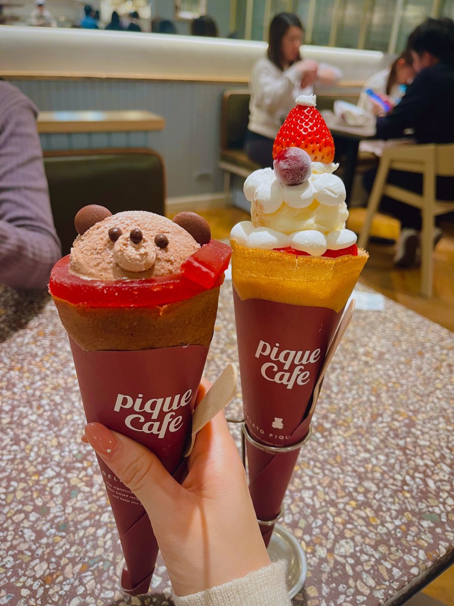 saorix1's tweet photo. 街中がクリスマスムードでわくわく🎅🏻🎄🧣✨ https://t.co/ySzztF2XxF