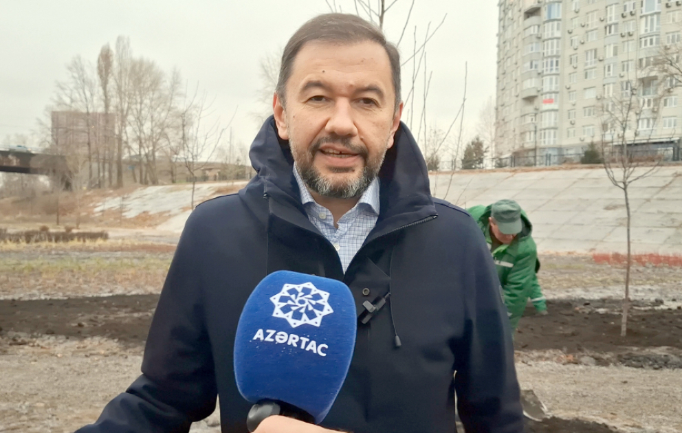 AzertacVideo tweet picture