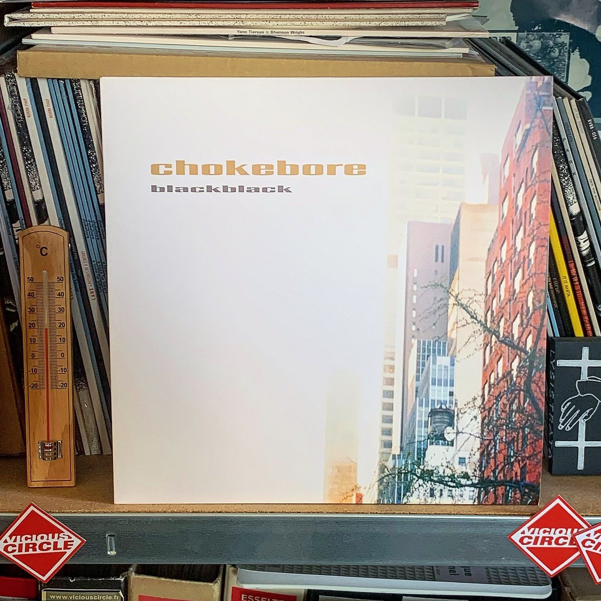 CHOKEBORE
𝑩𝒍𝒂𝒄𝒌 𝑩𝒍𝒂𝒄𝒌 
vinyl reissue - out now

bit.ly/BlackBlack_FR
idol-io.ffm.to/blackblack