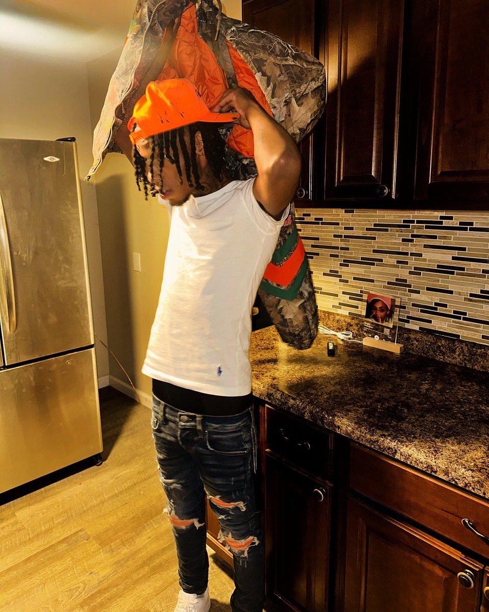 DaPgPlug's tweet image. ig: lilmello700