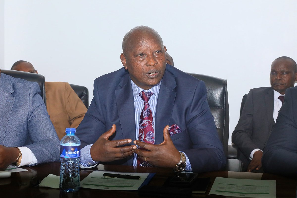 FCPA Fernandes Barasa, OGW (@barasafernandes) on Twitter photo In line with Section 107 of the PFM Act which mandates <a href="/CRAKenya/">Commission on Revenue Allocation Kenya</a> to recommend annual recurrent expenditure ceilings for County Executives & Assemblies as part of the County Allocation of Revenue Act (CARA), I joined colleagues <a href="/KenyaGovernors/">Council of Governors</a> in a meeting with CRA in Nairobi. 1/ In line with Section 107 of the PFM Act which mandates <a href="/CRAKenya/">Commission on Revenue Allocation Kenya</a> to recommend annual recurrent expenditure ceilings for County Executives & Assemblies as part of the County Allocation of Revenue Act (CARA), I joined colleagues <a href="/KenyaGovernors/">Council of Governors</a> in a meeting with CRA in Nairobi. 1/