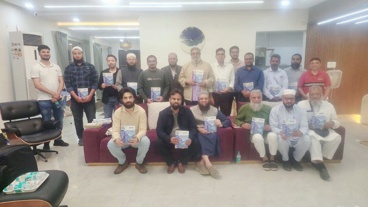MIAIndia_org's tweet photo. #Karnataka   Muslim Industrialists Association (@MIAIndia_org) expands to Hyderabad. A delegation led by Secretary Tanveer Ahmed visits the city to initiate the formation of its Hyderabad chapter.

@SBDarshanapur @MBPatil
#MIAIndia #Hyderabad #industrial #KASSIA #PEENYA #MSME https://t.co/V1ECWVCOcT
