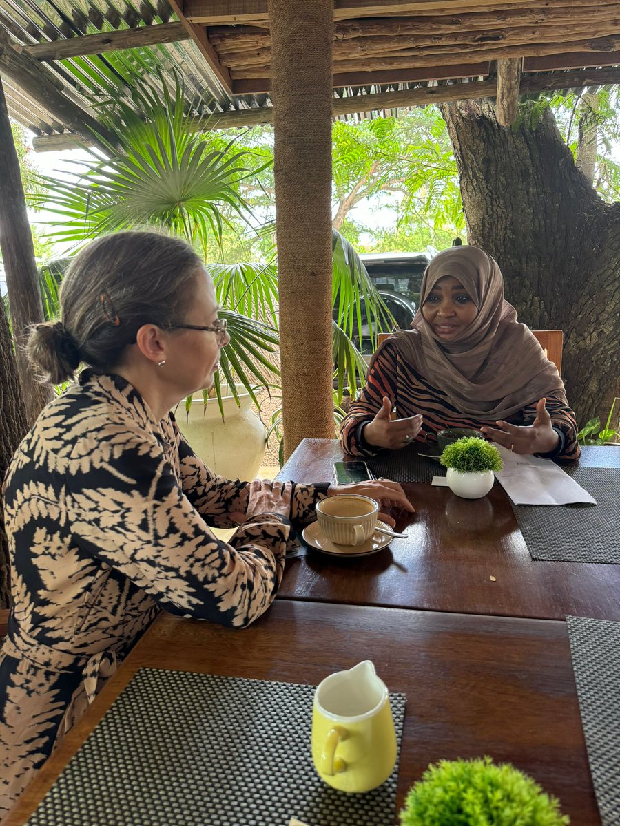 TAMWA Zanzibar (@tamwa_zanzibar) on Twitter photo Mkurugenzi wa TAMWA ZNZ Dr. Mzuri Issa akiwa katika mazungumzo ya kubadilishana mawazo na Balozi wa Uingereza nchini Tanzania Marianne Young aliyefika Zanzibar kwa ajili ya kukutana na kufanya mazungumzo na wadau mbalimbali. <a href="/ukintanzania/">UK in Tanzania</a> Mkurugenzi wa TAMWA ZNZ Dr. Mzuri Issa akiwa katika mazungumzo ya kubadilishana mawazo na Balozi wa Uingereza nchini Tanzania Marianne Young aliyefika Zanzibar kwa ajili ya kukutana na kufanya mazungumzo na wadau mbalimbali. <a href="/ukintanzania/">UK in Tanzania</a>