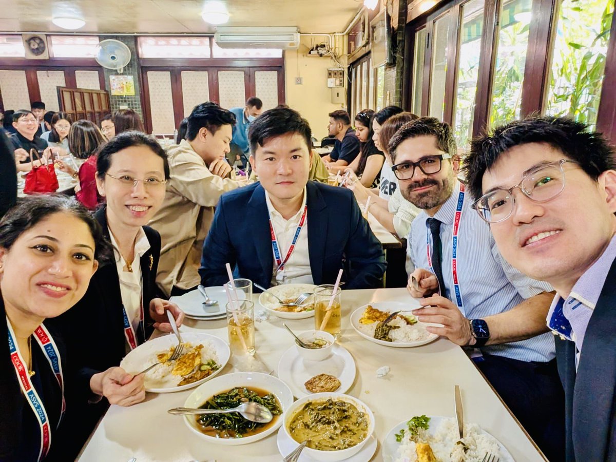 robshahverdyan's tweet photo. Such a fabulous congress and what an absolutely amazing hospitality from organizers of Congress of Asian Society of Vascular Surgery (#ASVS) in Bangkok. Congratulations to Prof. @kamphol and the Thai Vascular Team for a wonderful congress!!! Met so many wonderful people (old/new) https://t.co/sxLNXFjssp