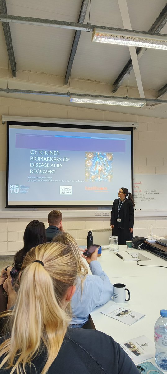 krisjocher's tweet photo. And we're back after a good feed! Next up Postgrad/Lab Tech Laura Coleman giving us an informative talk on Cytokines as Biomarkers of Disease and Recovery. https://t.co/gjeEIkVlrT
