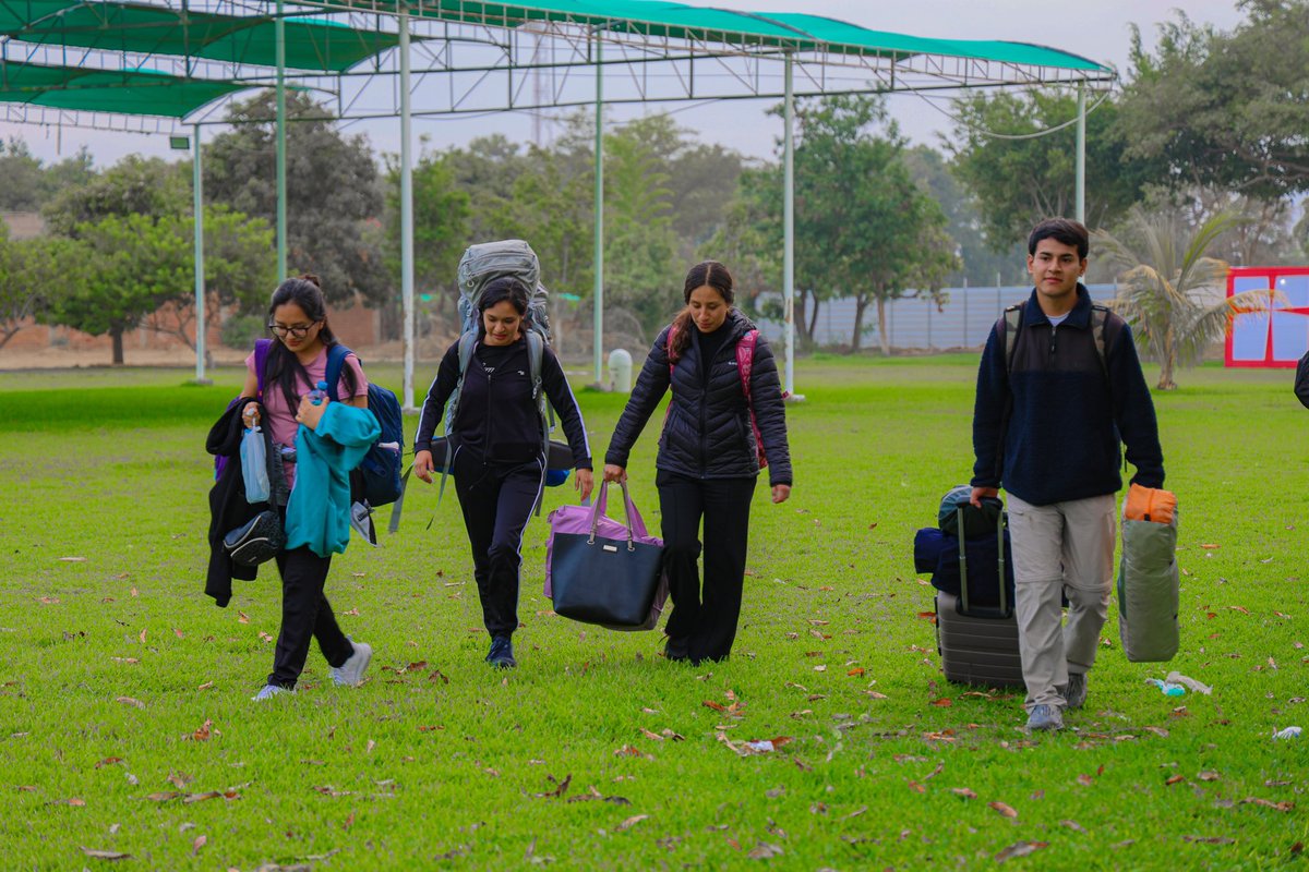 AdventistasANoP's tweet photo. ✨De diferentes ciudades de la Asociación Nor Pacífico del Perú 🇵🇪 nuestros jovenes arriban a Jayanca-Chiclayo para participar del 🏕️ Campamento #MARANTA 🙌🏻. Los chicos están listos para vivir los mejores días en este evento. 🎉 #RID #NuevasGeneraciones https://t.co/8p20knMe0g