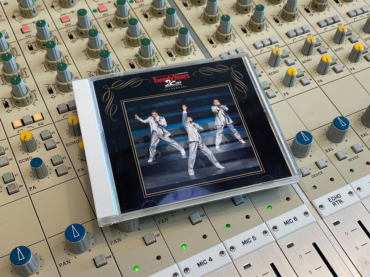 nkh_19851212's tweet photo. 12/6 おめでとうSP
M-18『We'll Be Together』
詞:ジャニー喜多川,小倉 めぐみ
曲:Joey Carbone
編曲:佐藤 泰将
'05年8月発売「PLAYZONE 2005 ～20th Anniversary～ Twenty Years …そしてまだ見ぬ未来へ」

また逢う日まで💞
https://t.co/innSPJj8jc
#SHOWTIME
#少年隊
#ラジオ大阪
#藤川貴央 https://t.co/g2btJ4J5AS