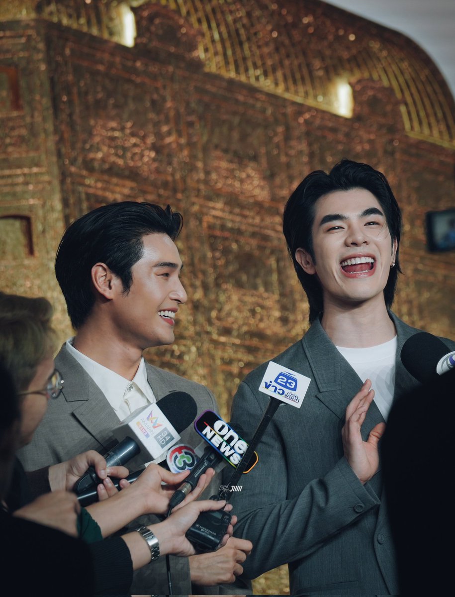 PUJIIIII_'s tweet photo. 💖💖💖
#DIOREventinBKKxMileApo
#MilePhakphum #ApoNattawin https://t.co/bRzoroZpEk