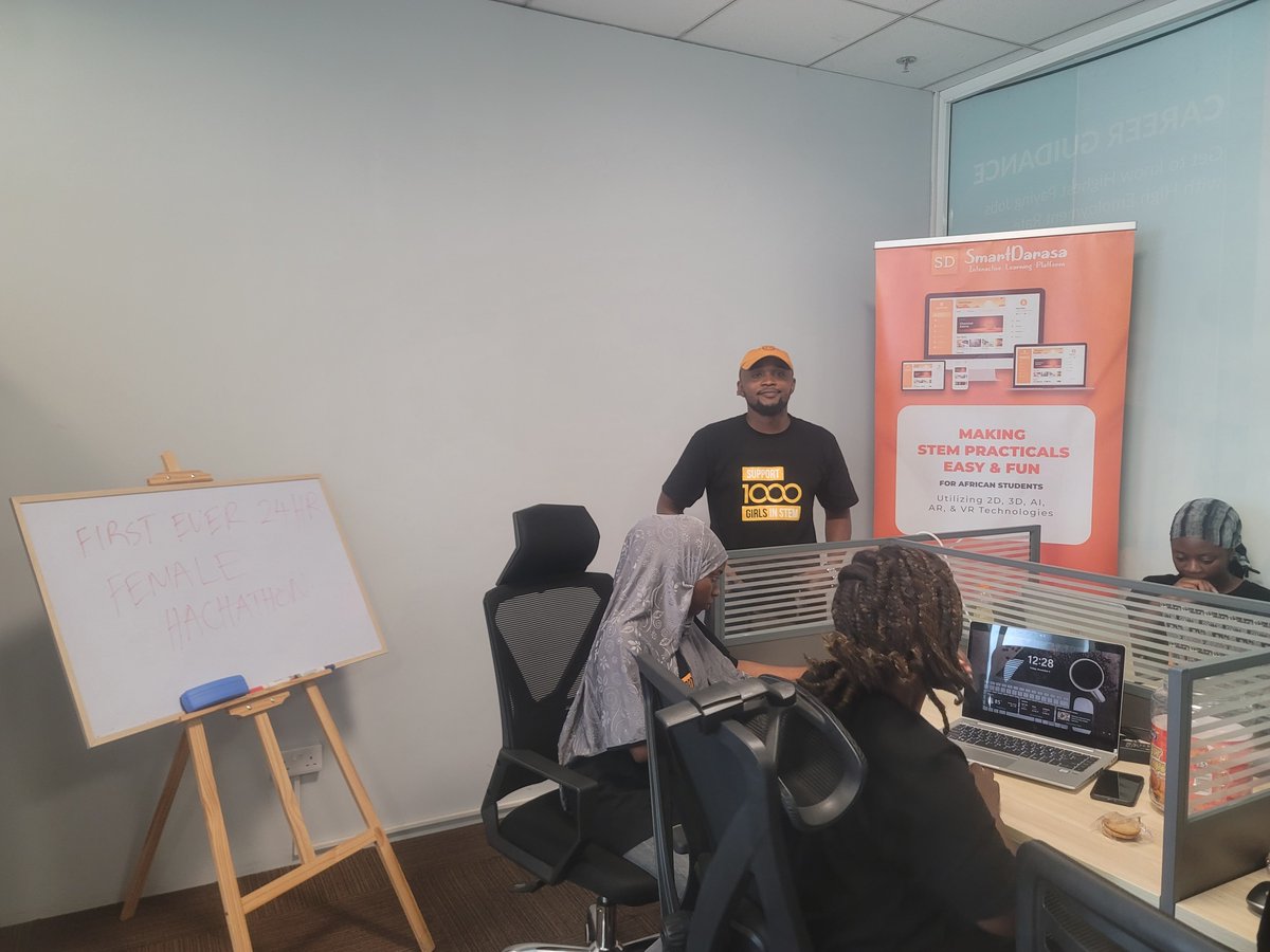 smartDarasa tweet media