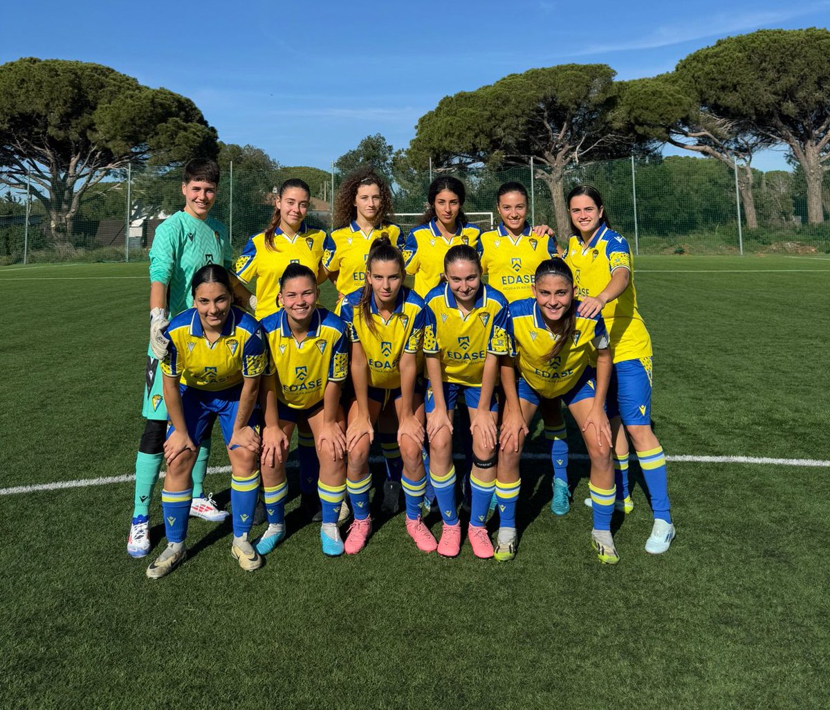 Cรกdiz CF Femenino (@cadiz_cffem) on Twitter photo ๐๐ #CanteraFemenino
๐ # CopaAndalucia ๐
๐ธ ยกNuestro once inicial ๐ <a href="/AlgecirasCF/">Algeciras CF</a>! ๐๐ #CanteraFemenino
๐ # CopaAndalucia ๐
๐ธ ยกNuestro once inicial ๐ <a href="/AlgecirasCF/">Algeciras CF</a>!