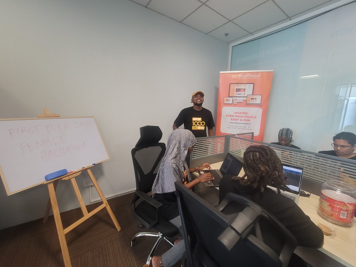 smartDarasa tweet media