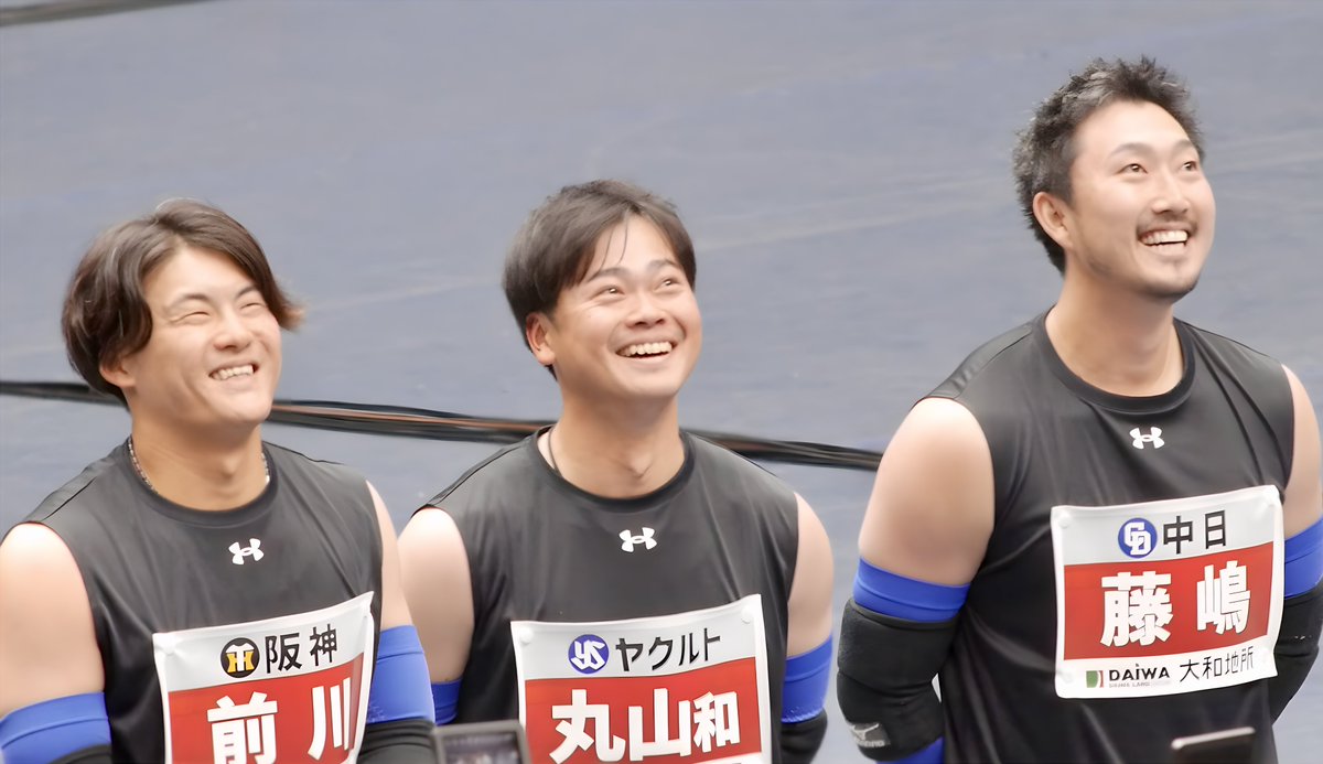 ri_1719's tweet image. 😐😐😐

😄😄😄
#前川右京 #丸山和郁 #藤嶋健人
#超プロ野球ULTRA