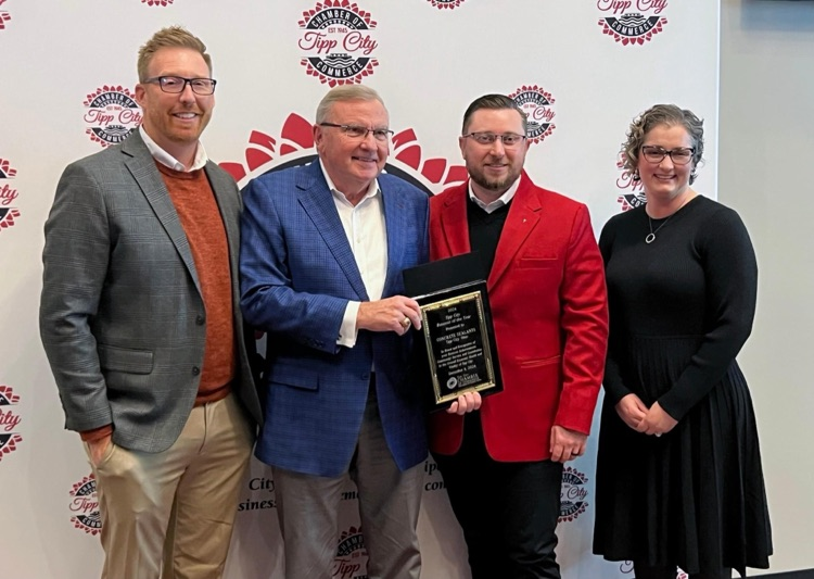 Congratulations to our Business Advisory Council partner <a href="/ConSeal_It/">Concrete Sealants</a> for being recognized as Business of the Year by the <a href="/TippCityChamber/">TippCityChamber</a>. Liz Sonnanstine, ESC career connections coordinator, presented the award to Howard Wingert, Concrete Sealants President, at the Holiday Gala.