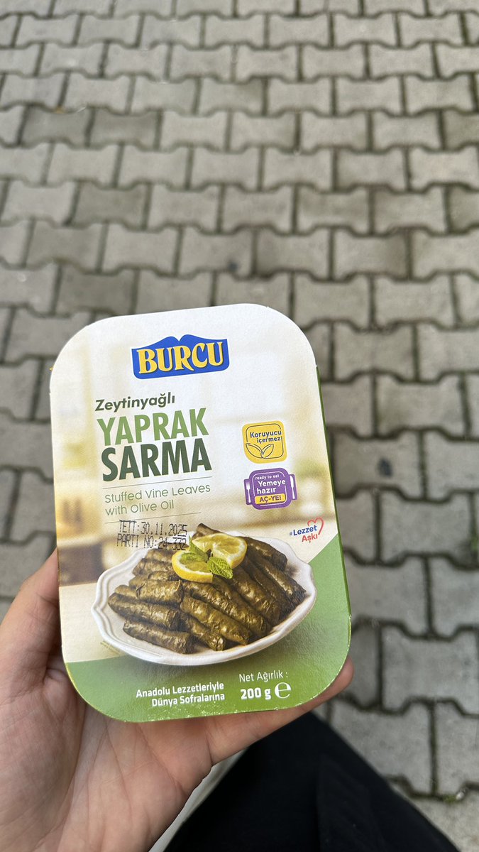 kubrasaganak's tweet photo. Sonunda deneyeceğim ( benim hayata geç kalmışlık ) https://t.co/kniVFrPO6D