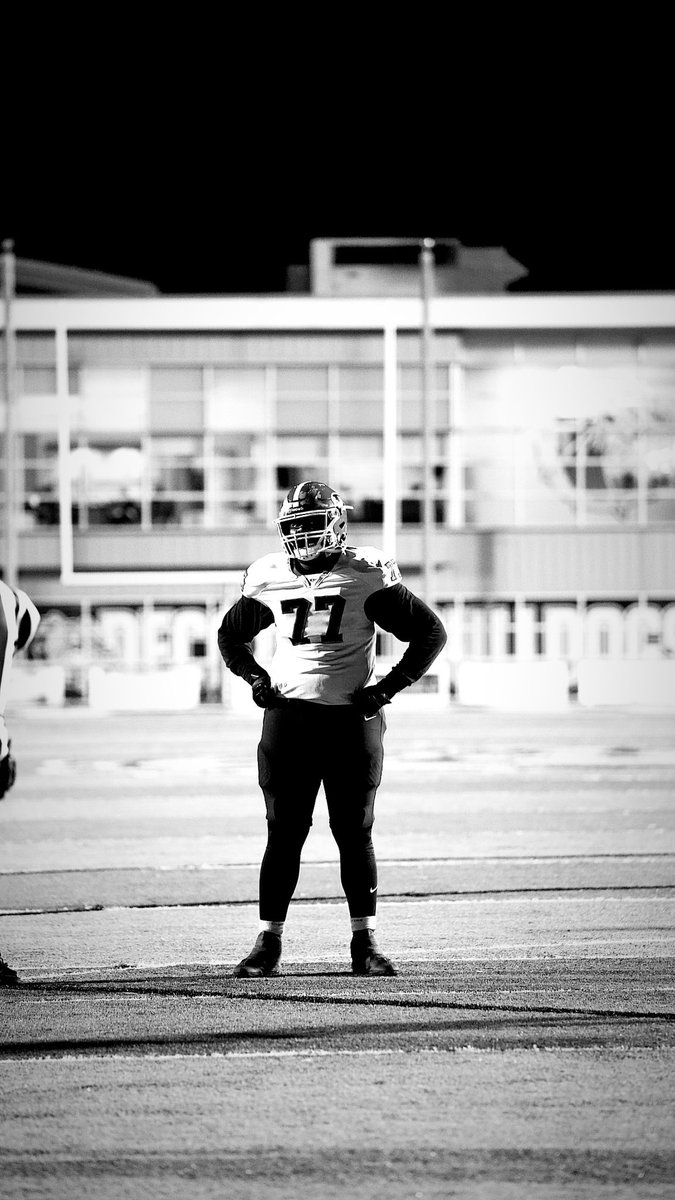fox5caleb's tweet photo. My Full Szn Highlights‼️
@DutchtownFB1 @niketaq @_Coach_O 
@BigSkippin_75 @RecruitGeorgia 
@On3Recruits @One11Recruiting 
@DAWGHZERECRUITS @NEGARecruits @ExpoRecruits @JeremyO_Johnson 
https://t.co/wy8yapLhnQ https://t.co/Tpb7pSDqGs