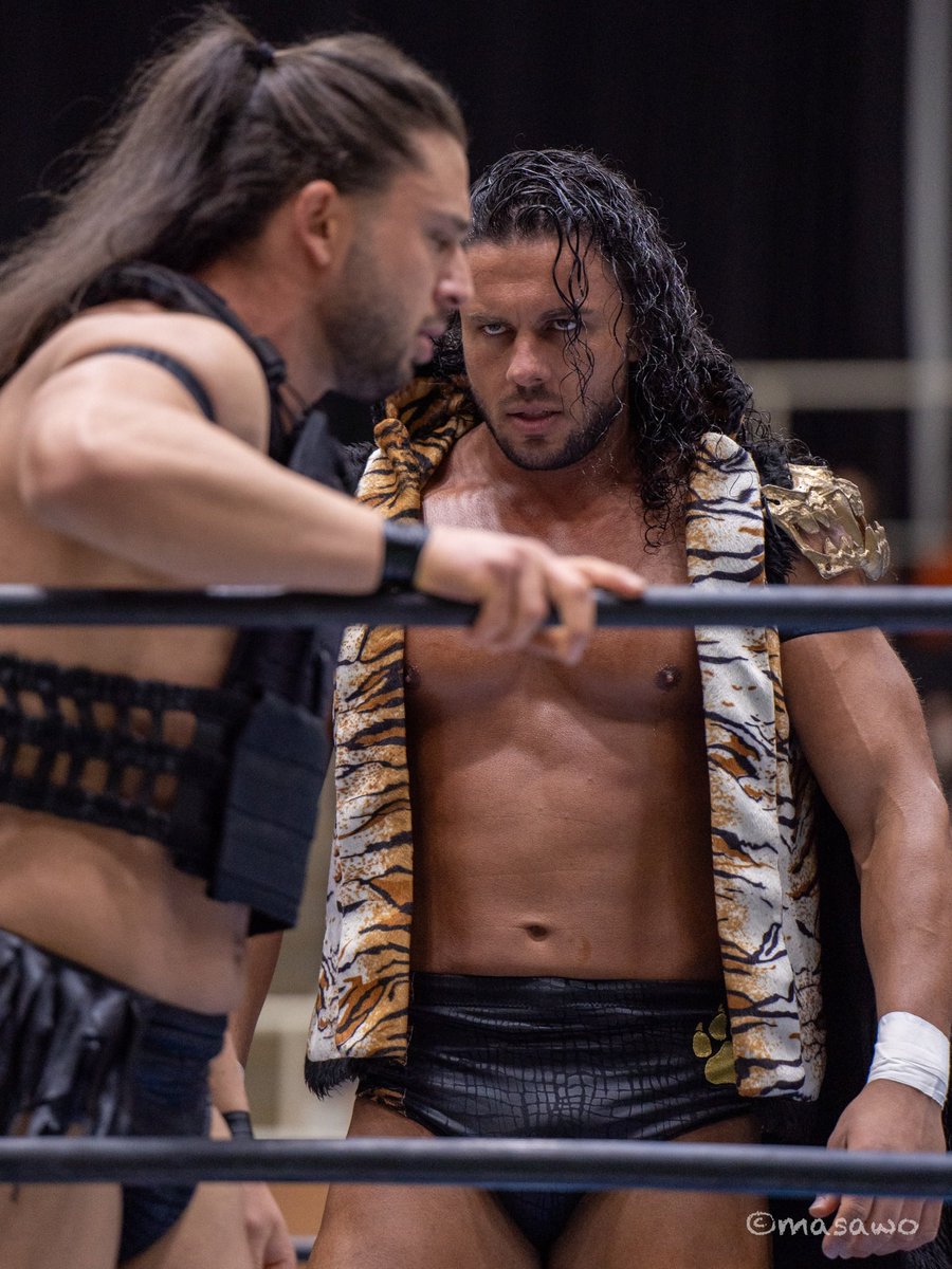 masawo528's tweet photo. 12.4 新日本プロレス唐津大会
そしてトム・フィリップ、この方やばい。格好良すぎる✨
なんか今回格好良いレスラーいっぱい居ましたってポストばっかやな💦
#nj唐津 #njpw #njwtl #tomefilip https://t.co/ytJbnzhCkT