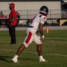 SENIOR SPOTLIGHT : 4 Sean Martin

Sean Martin is a 2-year captain for your Varsity Tigers. Sean had 1000+ All-Purpose Yards this season and is committed to further his academic and athletic career at the <a href="/NavyFB/">Navy Football</a> ! Sean is also a 2 Time FACA All-Star!

#ITSABOUTUS