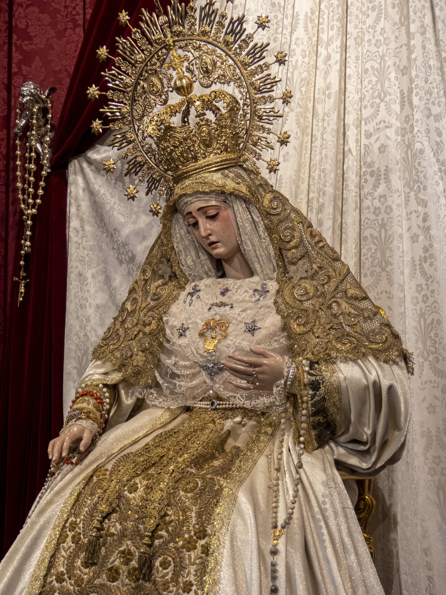 Sevilleando_'s tweet photo. Preciosa estampa de la Virgen del Rosario de @hdaddemontesion https://t.co/cwoZw8nsoa