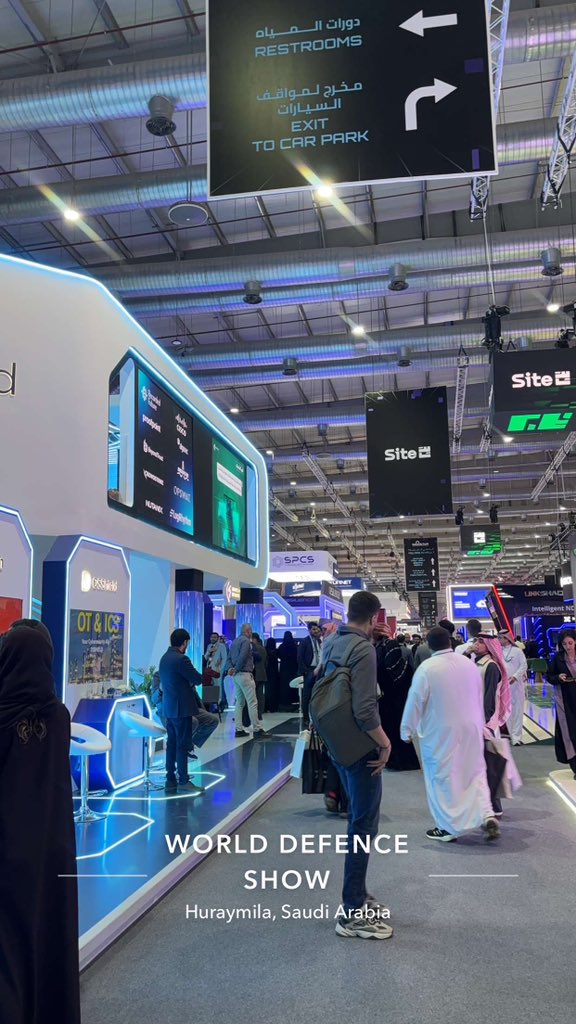 GhalaaSJ's tweet photo. مقتطفات من زيارتي لمؤتمر Black Hat https://t.co/bYERBwYqoP