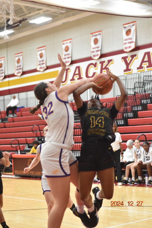 girlzprepreport's tweet photo. Just dropped @TxJamboree Sophomore Super 6 #TexasJamboree https://t.co/DW6e59cfxE @KinkaidAthletic @SydMarshall27 @maryiah_alfred3 @ShadowCreekGBB @Aliyah_Woodard_ @SPX_GBB @Niyahbballin @Courtland2027 @sc_ladyhoops #AddisonMartin @PGHTexas @PrepGirlsHoops https://t.co/NNC4YvvdAS
