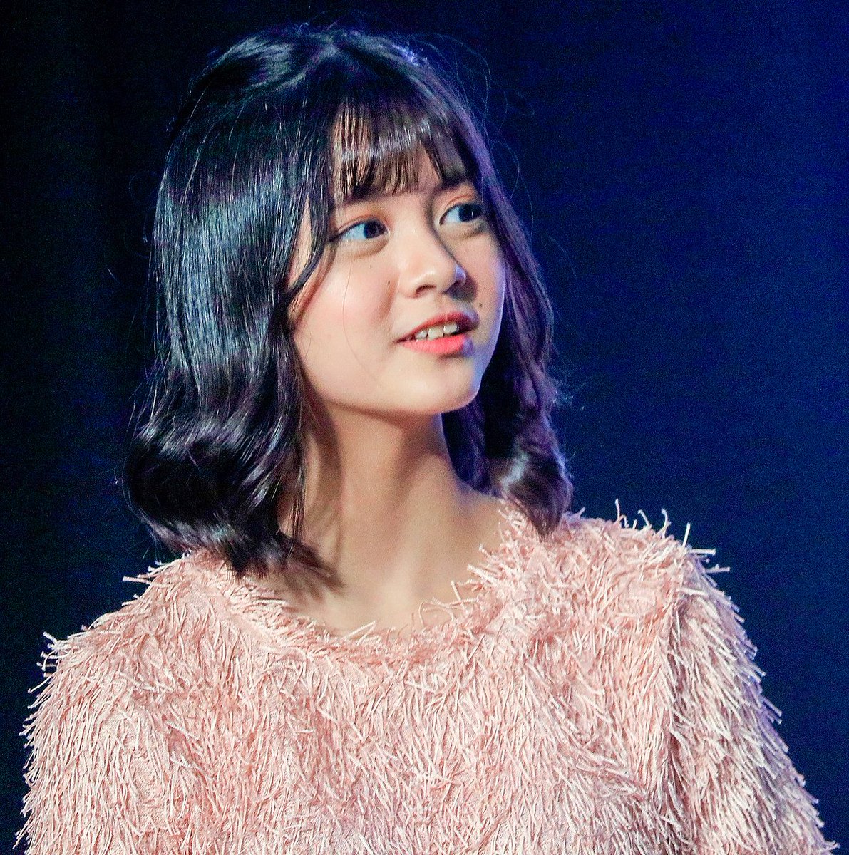 iynznx_'s tweet photo. happy birthday @A_ChristyJKT48 🥳🥳🥳🤗 ma queen, ma sweeties girl, ma strong girl, ma gergous girl, ma cute girl. Hopefully it can develope to be even better in the future aamiin
Btw i ada tebak² an... 
buah apa yang sopan?
manggaaa🤣😂🤣😁
#CaraMeminumRamuneJKT48 https://t.co/96cjwJgLou