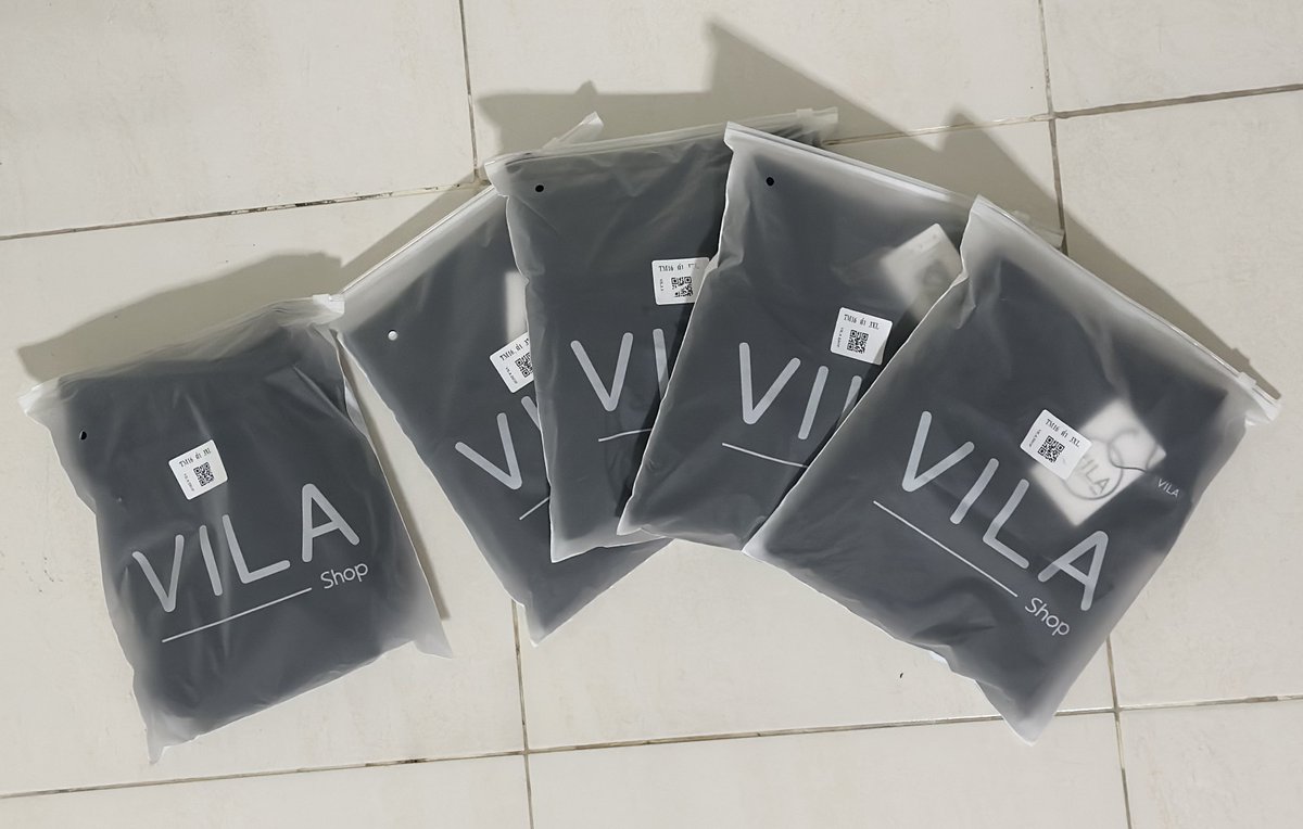 Happy_Hunnie's tweet photo. กางเกงขากระบอกเล็กใส่ทำงานไม่ต้องรีด VILA เอว 3XL ขนาด 35 - 36 

มี 1 ตัว แค่ลองใส่ครั้งเดียว 260฿
อีก 4 ตัวยังไม่ได้แกะออกจากถุง ตัวละ 280฿

เหมา 5 ตัว 1,200฿ 

ส่งฟรี (or นัดรับมช)

ดูของอื่นๆ >> #วันนี้จุดขายอะไร 

#กางเกงมือสอง #กางเกงขากระบอก #กางเกงใส่ทำงาน #กางเกงใส่ฝึกงาน https://t.co/DT99qxVHpc