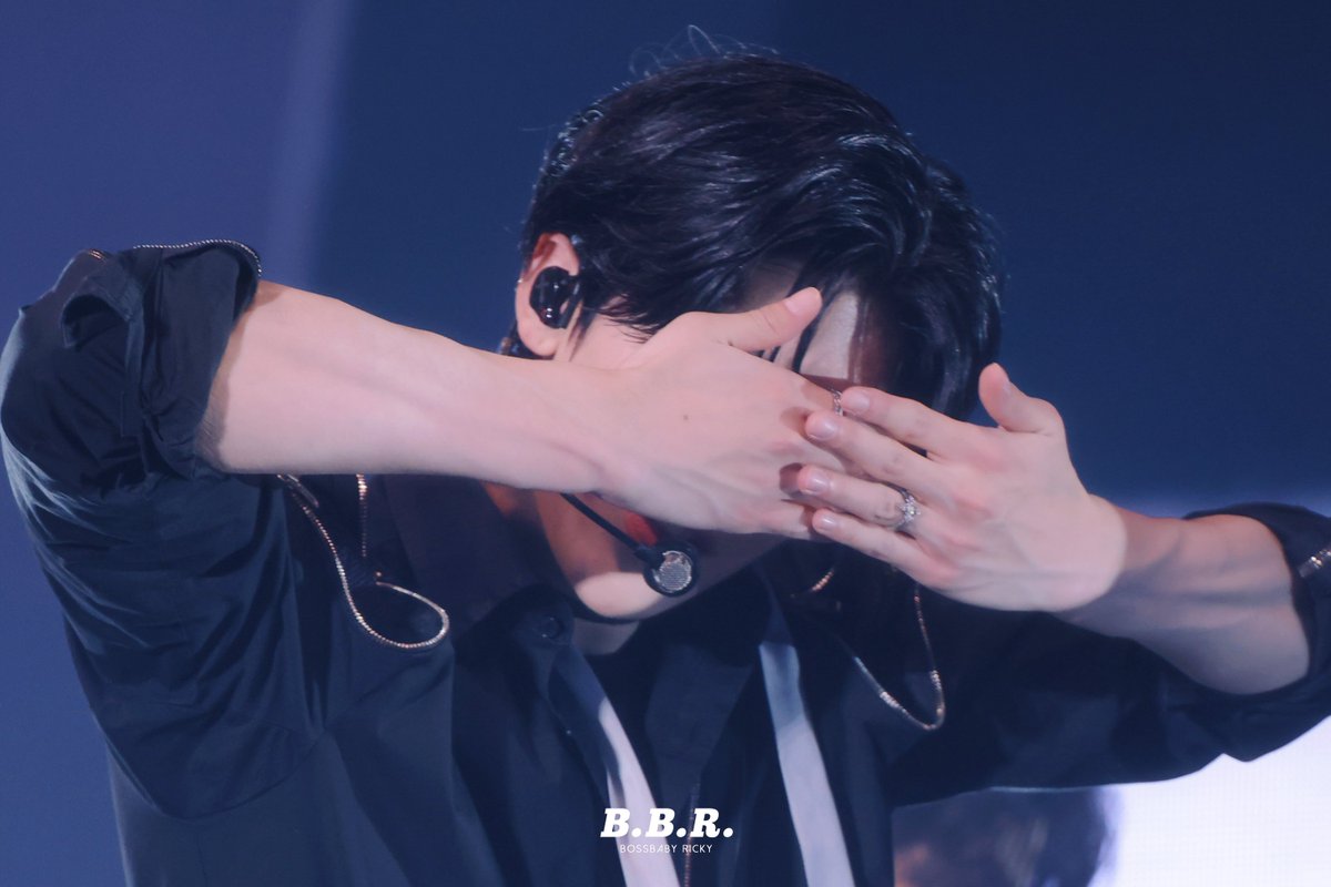BossBabyR520's tweet photo. 241130 HQ
Timeless World in Nagoya Day 2

#리키 #Ricky #沈泉锐 #リッキー 
#ZEROBASEONE #제로베이스원 #제베원 #ZB1 https://t.co/ziztga1odo